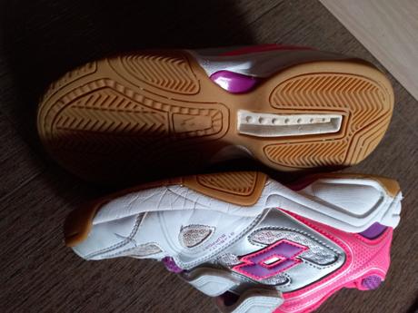 Sálovky, sportovní boty, tenisky, lotto,35