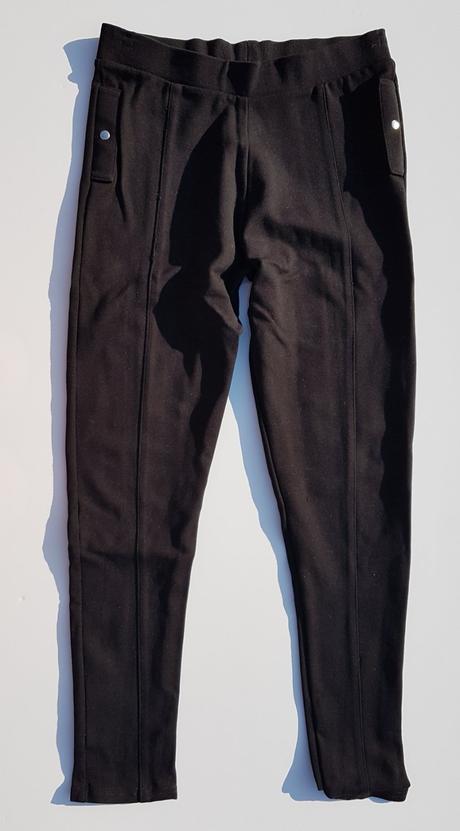 N10	dívčí tregíny vel. 146, next,146