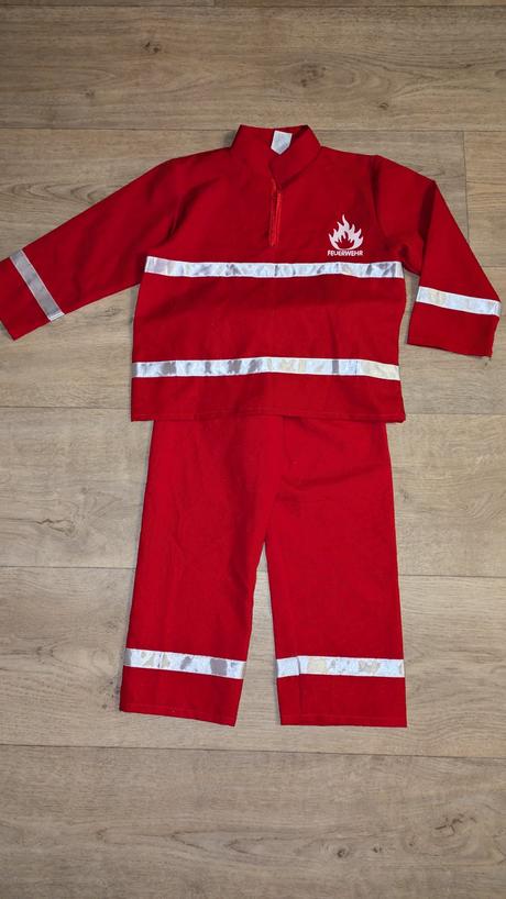 Karnevalový kostým hasič vel. 116, 5 - 6 let, 