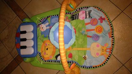 Fisher price kick gym hrací dečka s pianem, 