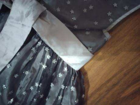 Sváteční šaty, 128