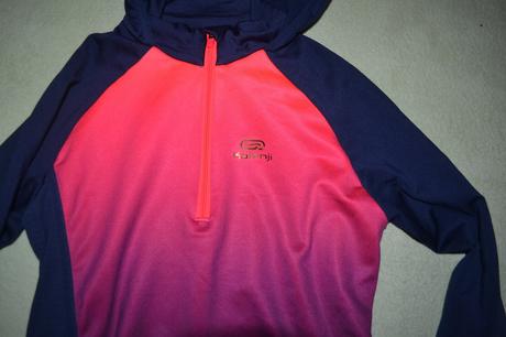 Sportovní tričko-mikina na 7 -8 let, 128