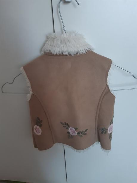 Vesta hnědá 6-12 mes, 68