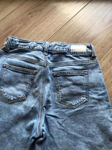 Kraťasy, velikost 152, c&a,152