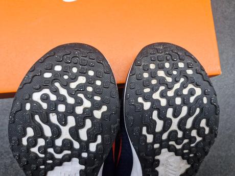 Tenisky nike revolution 6, velikost 33,5, nike,33