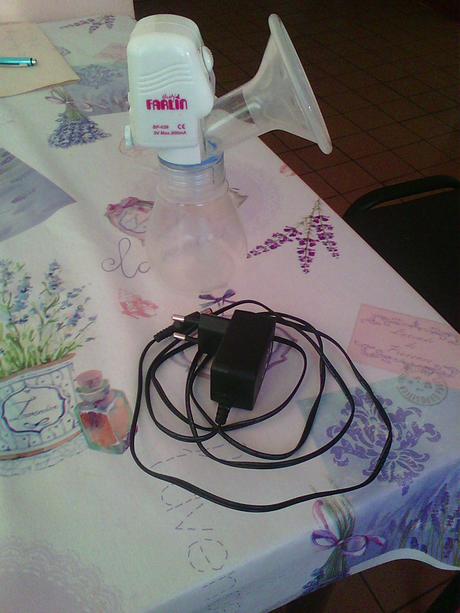 Odsávačka mateřského mléka , 