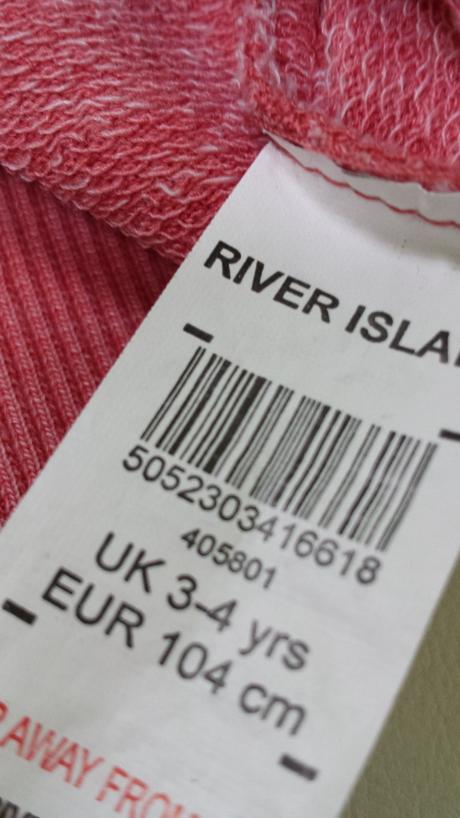 Mikina river island, river island,110