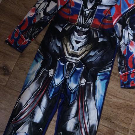 Kostým ,,transformers" 11-12 let, 