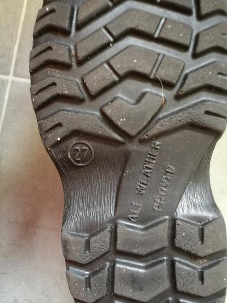 Chlapecké sněhule 27, 27