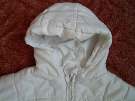 Bílá bunda, bundička na zip s kapucí, 80