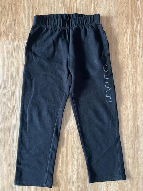 Chlapecké tepláky - 4ks, vel. 116/122, kugo,116