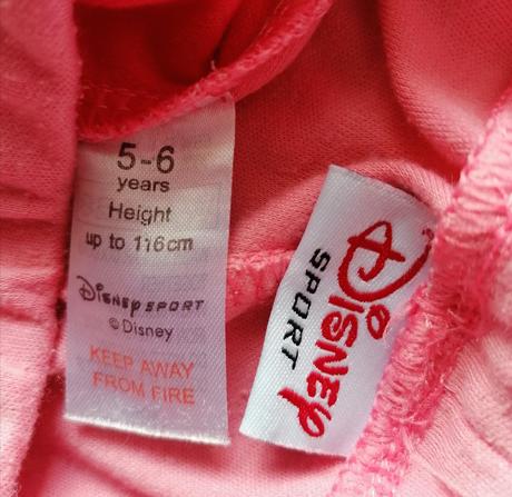 Krátké tepláky vel 116, disney,116