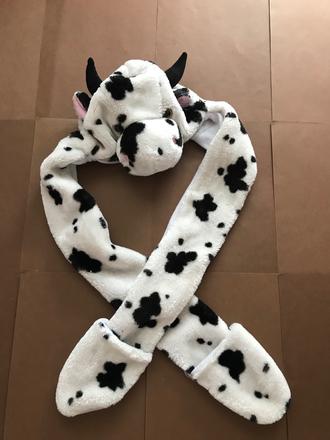 Čepice zimní se šálou, 