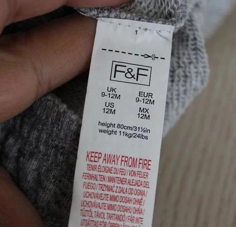 Kraťasy vel. 9 - 12 m, f&f,80