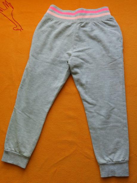 Tepláky s koníkem, pepco,104