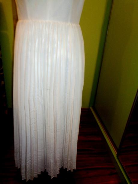 Luxusní dlouhé bílé plisované šaty asos, 40