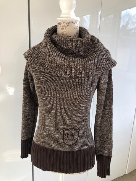 4 wards 32/34 svetr s velkým rolakem, 34