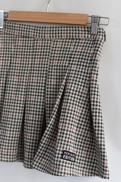 Sukně vel. 9 - 10 let, primark,140