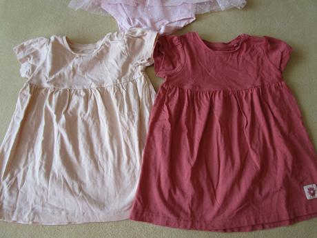 2x pěkné bavl. šatečky + 1x šatečkové body, 62