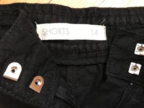 Lněné kraťasy, next,42