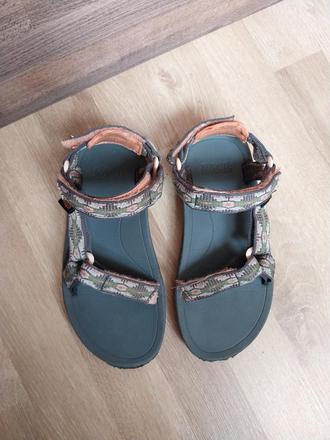 Sandále teva., 35