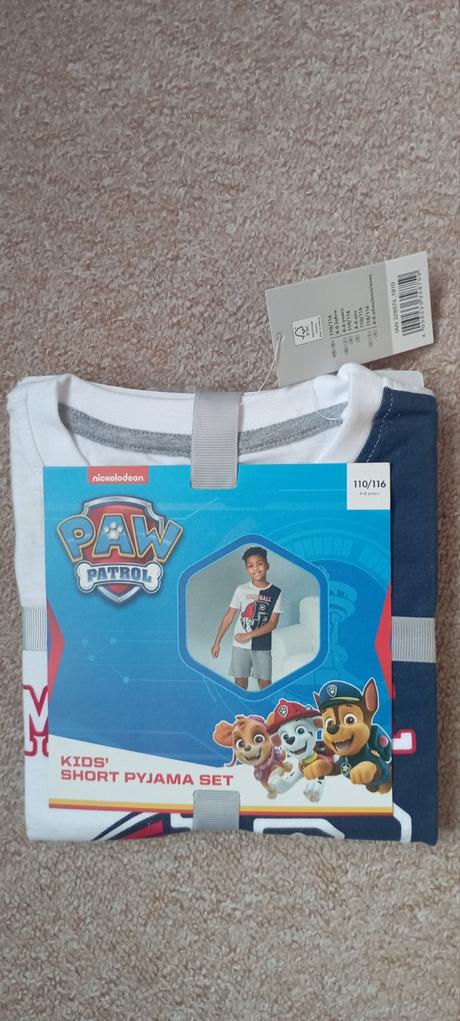 Komplet zn."nickelodeon" vel."110-116", nickelodeon,116