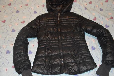 158 164 černá buřtíkatá bunda s kapucí, 158