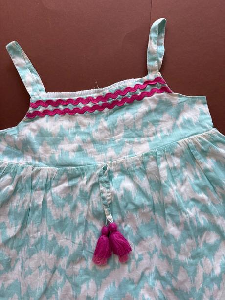 Ob/ šaty s cípy -v. 4/5 let, 110