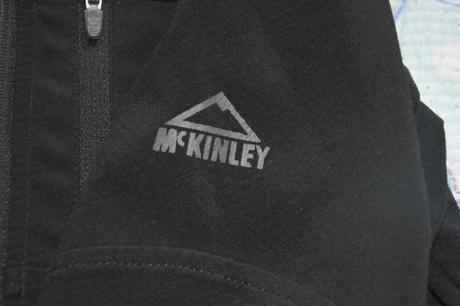 116 122 128 černá softshelová bunda, mckinley,122
