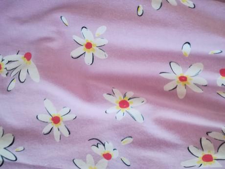 Bavlněné šaty s kytičkami, c&a,134