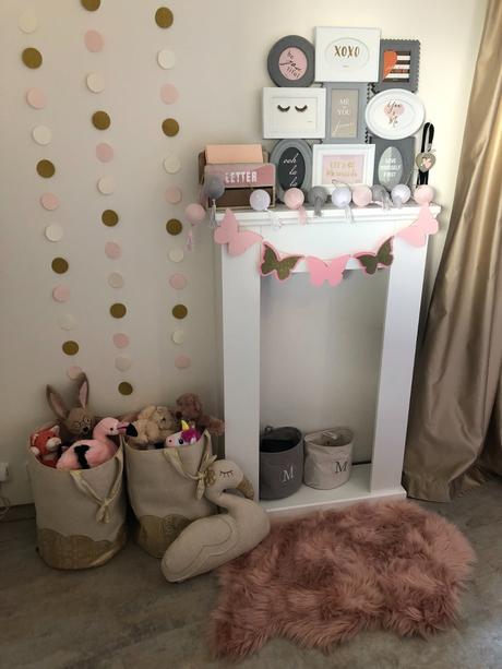 Krb římsa konstrukce rám topeniště bílá konzole, 