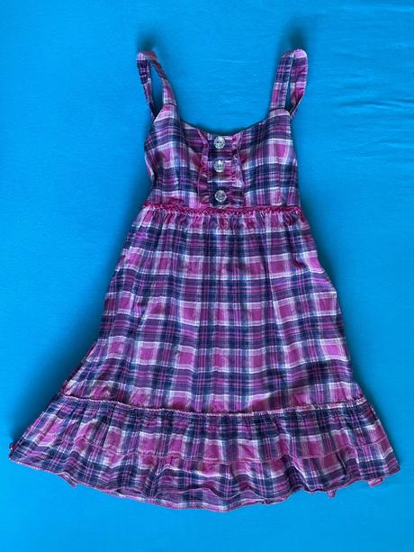 Letní šaty, 122