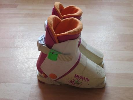 Přeskáče munari bílé 200 mm, 31