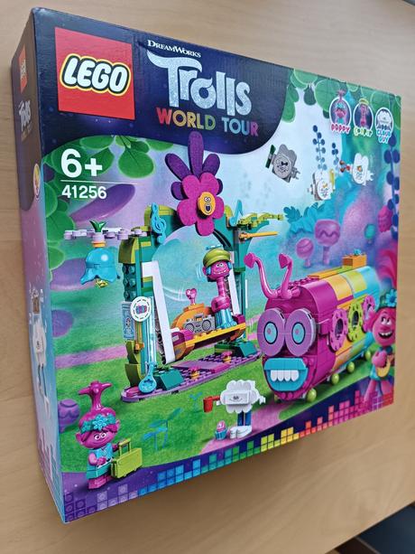 Lego trolls 41256 duhový housenkobus,