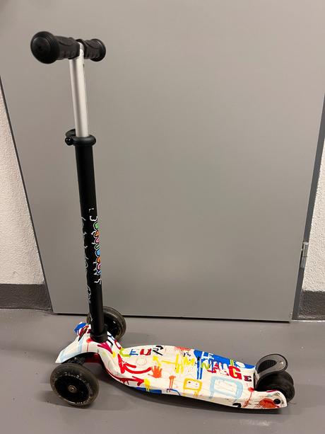 Dětská koloběžka dalibeli se svítícími kolečky, 