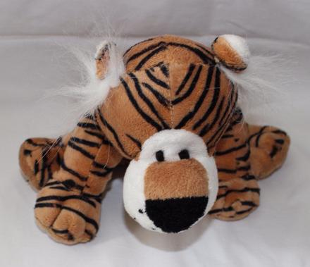 Ae106. plyšový tygřík,