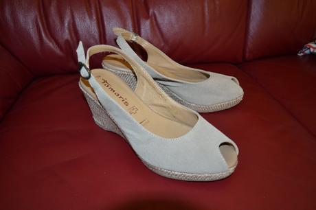 Tamaris kožené lodičky na klínku s otevřenou špič, tamaris,39