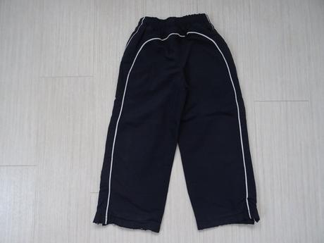 Plátěné kalhoty, 104