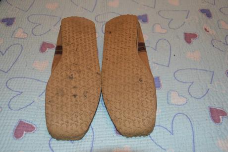 Hnědé celokožené boty, polobotky, semišky, baťa,37