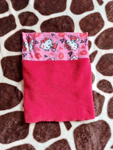 Šála-tunel hellou kiity, sanrio,104