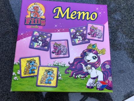 Filly pexeso od noris,