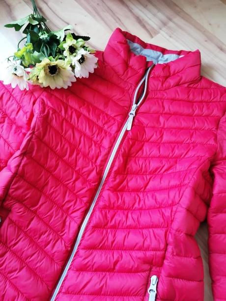 Červená bunda, esmara,36