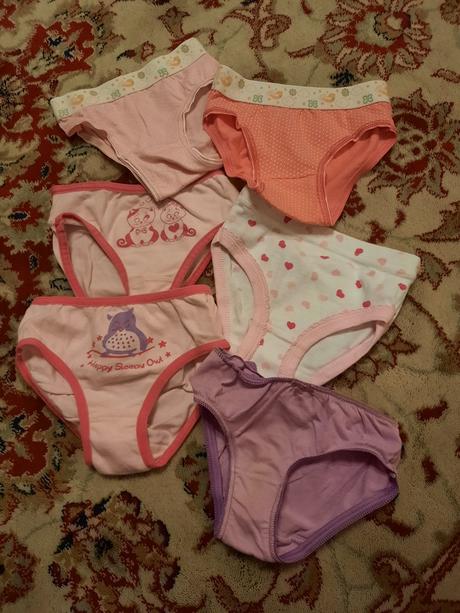 Dívčí kalhotky, 92