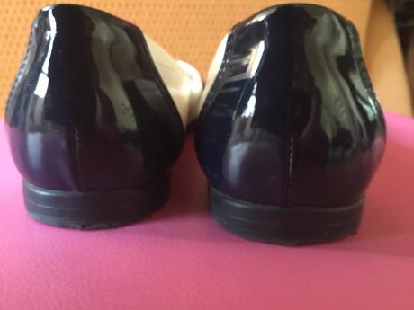 Baleriny lakovane s modrou spickou, kornecki,32