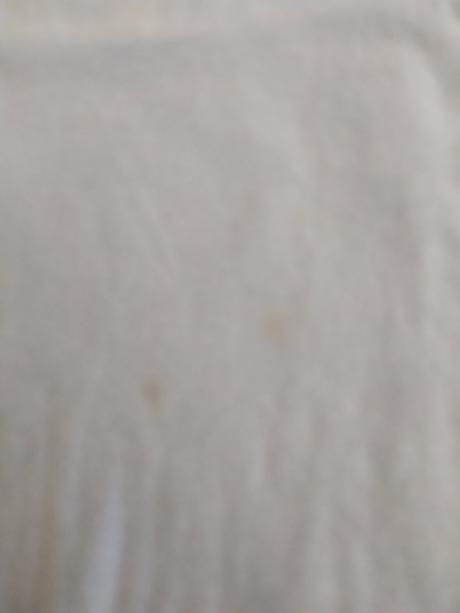 Bledě modré tričko, 128