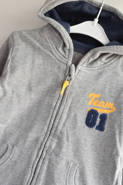 Mikina vel. 12 - 18 m, george,86