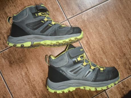 Kotníkové boty, 34