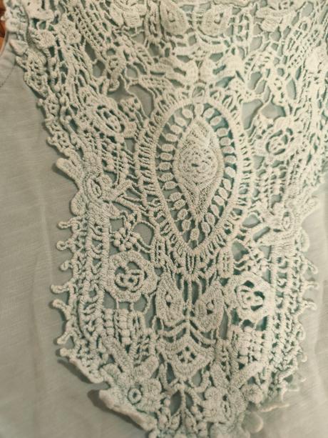Mint top s krajkou na zádech lindex 110/116, lindex,116