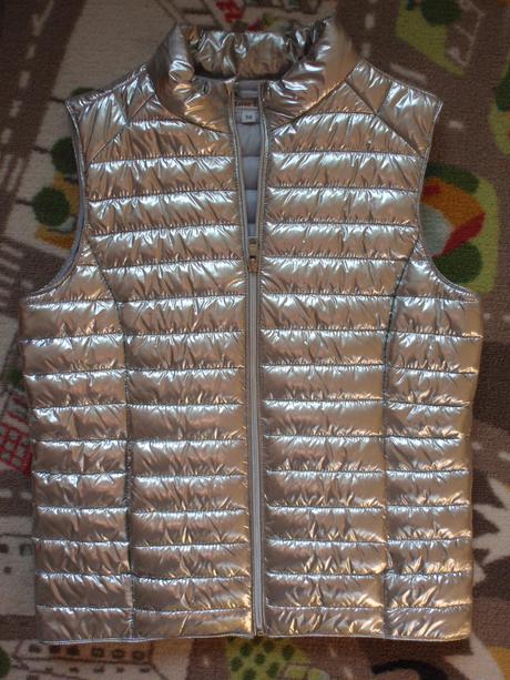 Vesta-vestička nová stříbrná dámská vel. s (36)., s