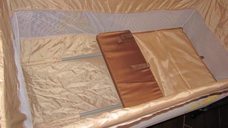 Cestovní postýlka caretero medio - hnědá, 65,120